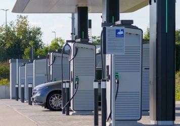 150 kVA Pole Mounted Transformer Application: Medium-Scale EV Charging Stations