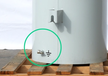 Grounding Terminals of 50 kVA Pole Mounted Transformer