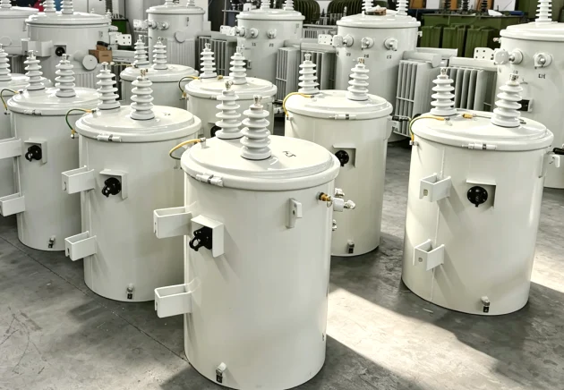 100 kVA Pole Mounted Transformer Featuring Heavy-Load Structural Safety