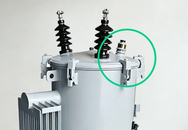 Oil Level Gauge of 150 kVA Pole Mounted Transformer